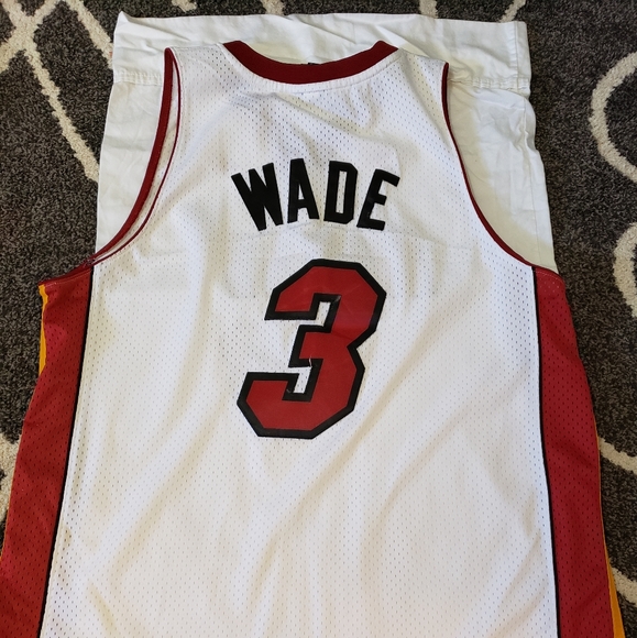 Miami Heat Wade Jersey - Picture 1 of 4
